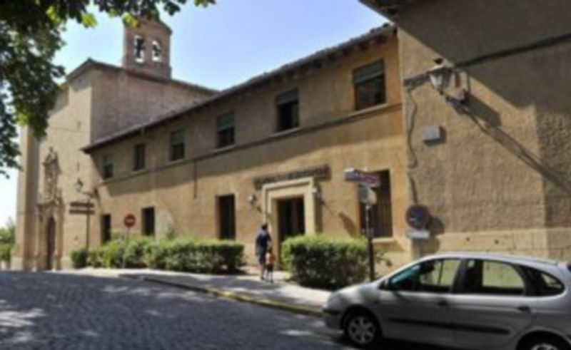 Fachada principal del Hospital de la Misericordia