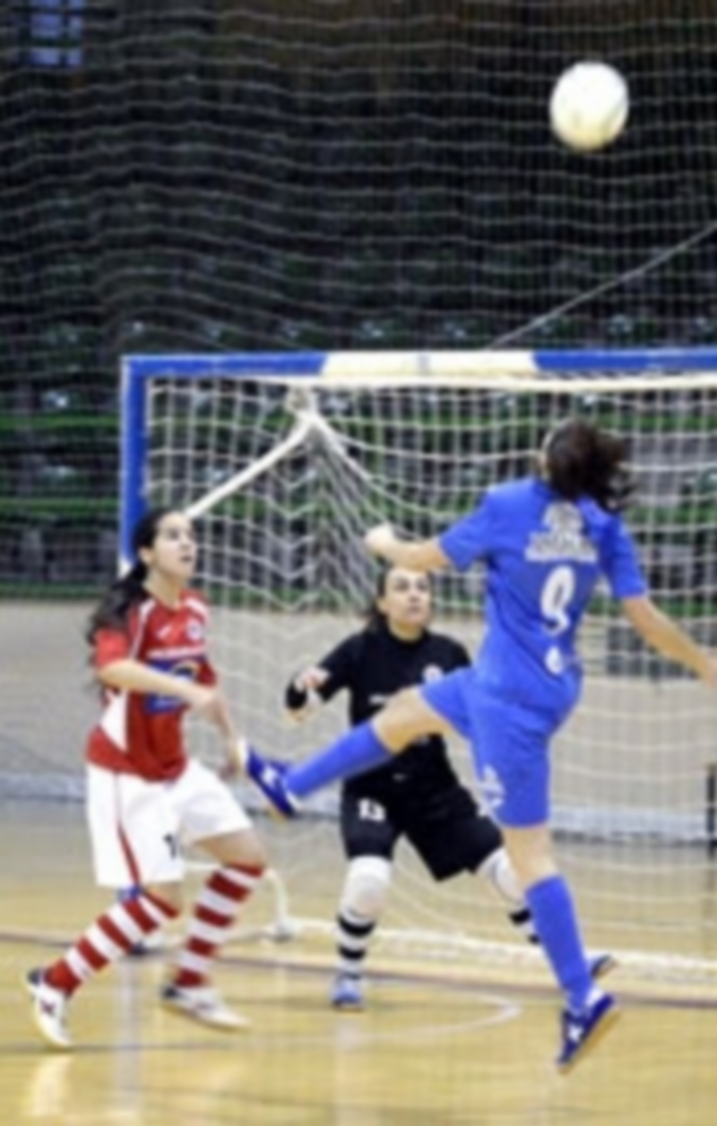 Una de las acciones de ataque del Unami que terminó sin consecuencias para la meta rival. / TAMARA DE SANTOS