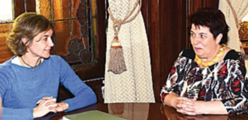 Preocupación por las zonas inundables que establecería la nueva presa del Ciguiñuela 1 La ministra Isabel García Tejerina recibió a la alcaldesa en la sede del Ministerio de Agricultura. / EL ADELANTADO