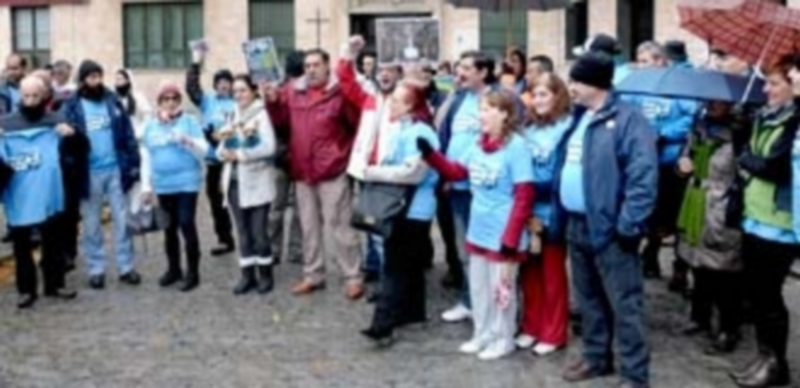 Esta asociación formada exclusivamente por paradas y parados segovianos realiza también acciones reivindicativas