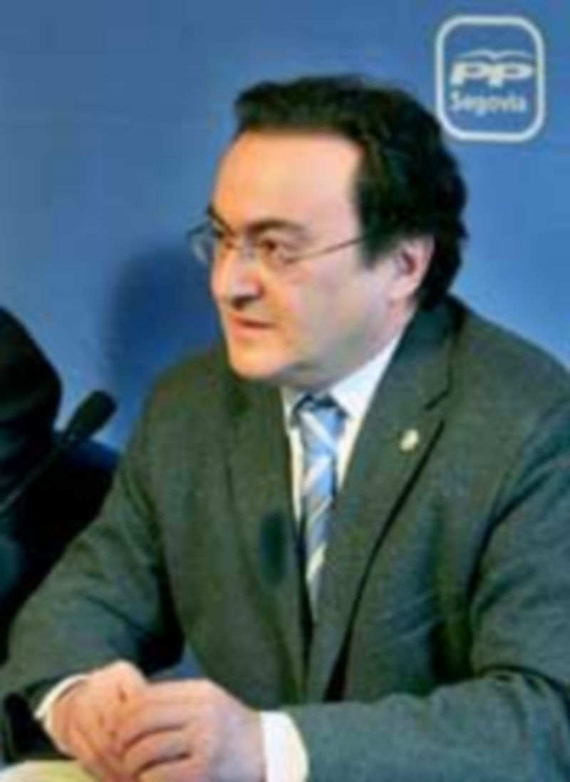 El concejal del PP y exdirectivo de Caja Segovia
