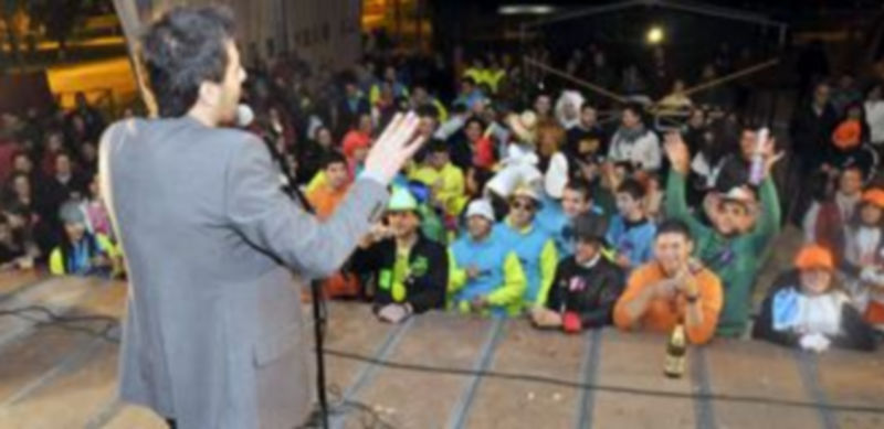 Sergio Olalla recordó con humor en el pregón su infancia en La Albuera 1 Sergio Olalla