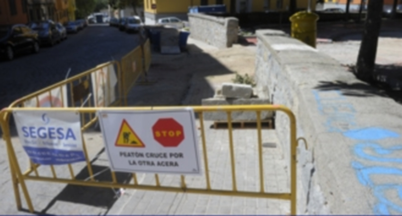 Imagen de las obras que se están ejecutando en la plaza de Ramiro Ledesma. / Kamarero