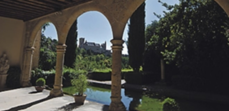 El atrio es uno de los lugares que pueden visitar los turistas.  Foto: Kamarero