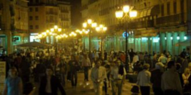 La capital encabezó el conjunto de municipios segovianos que perdieron efectivos en el último año. Según el INE los empadronados este año son 528 menos que hace doce meses. / Juan Martín.