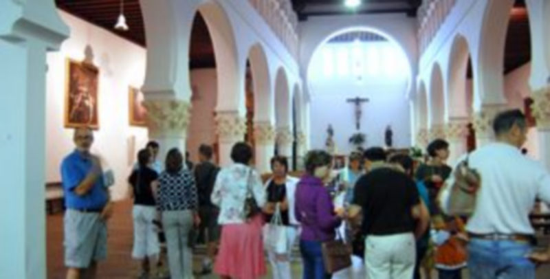 Imagen de archivo de una visita guiada en el interior de la iglesia del Corpus Christi. / Juan Martín