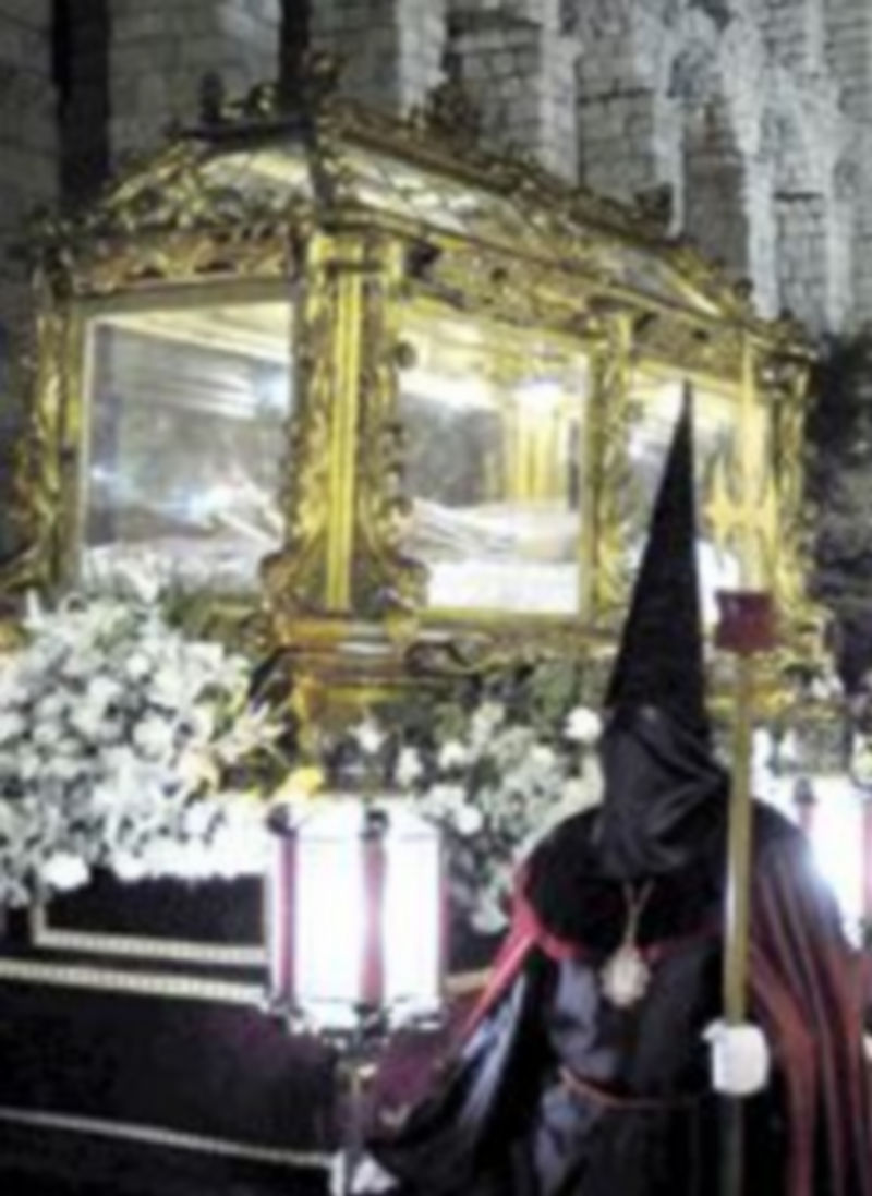 La  “Procesión de los Pasos” se mantiene como el principal acto del ciclo. / J. Martín.