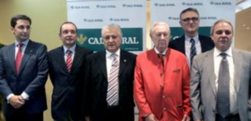 De izquierda a derecha