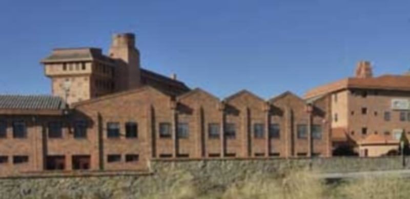 La fábrica de Alresa llegó a contar con más de 300 empleados y transformar más de 4.000 cerdos semanalmente. / Kamarero