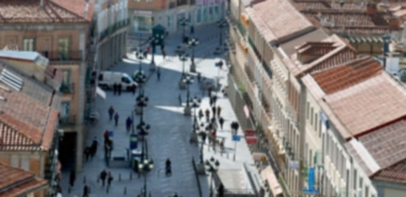 La avenida de Fernández Ladreda pasará a llamarse del Acueducto en cumplimiento de la Ley de Memoria Histórica. / Kamarero