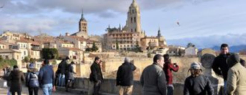 Las previsiones de hosteleros y empresa municipal de turismo señalan que ayer domingo y hoy lunes serán los días de mayor afluencia de visitantes en este ‘puente’ de la Constitución y la Inmaculada.