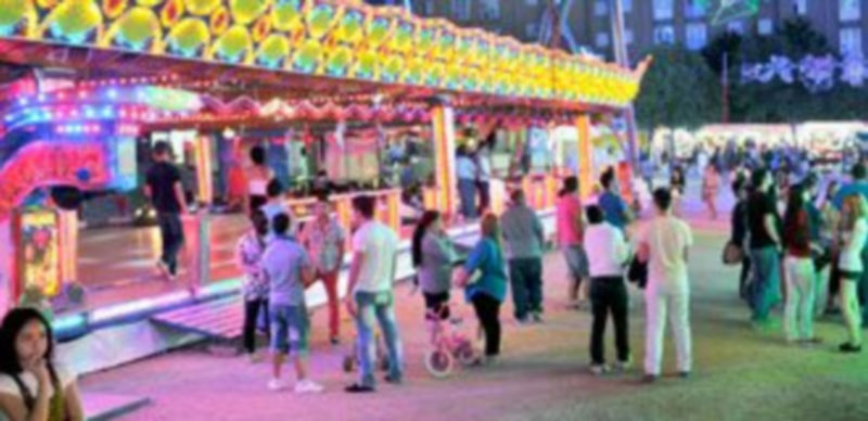 La Junta pone una línea de ayudas de 2 millones para feriantes y orquestas 1 Una de las atracciones que forma parte de la feria