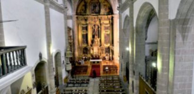 Interior de la iglesia de San Miguel