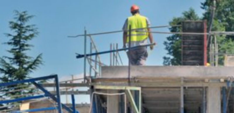 Los datos de la EPA apuntan hacia una tímida recuperación de los puestos de trabajo en la provincia./ Kamarero