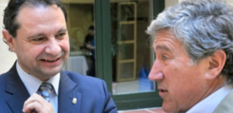 Pedro Arahuetes reta a IU a que presente una moción de censura 1 Arahuetes y Luis Peñalosa (IU)