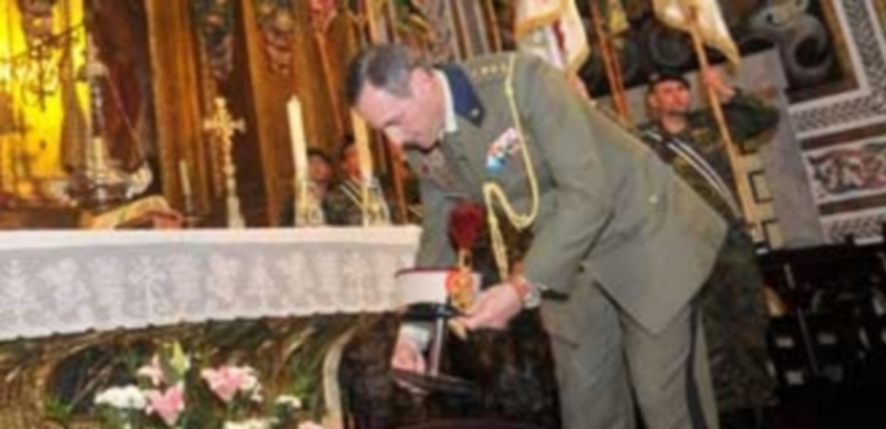 El Coronel Jefe de la Guardia Real