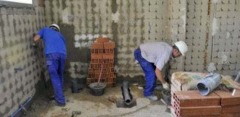 Las obras en los colegios han supuesto un esfuerzo económico a las arcas municipales. / Kamarero