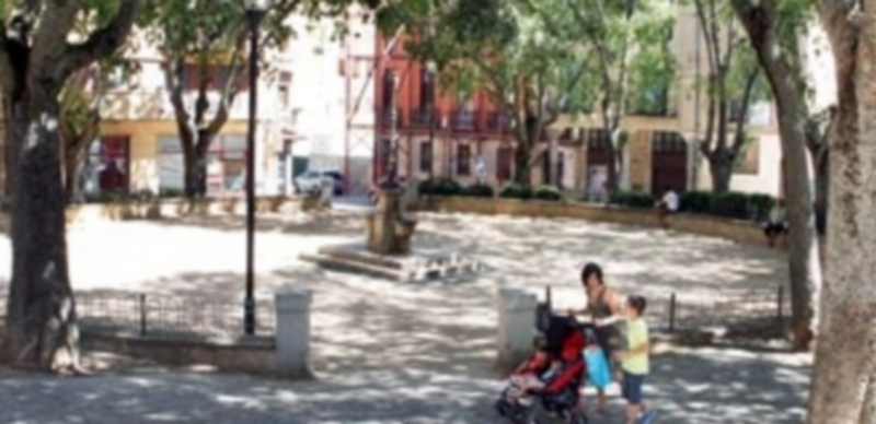 La de Santa Eulalia es una plaza arbolada