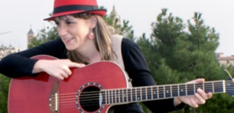 Álida Jimenez cierra mañana el ciclo de conciertos en la muralla. / El Adelantado