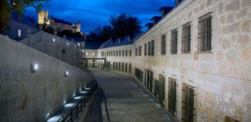 Una bella panorámica nocturna del interior de la Ceca. / Kamarero