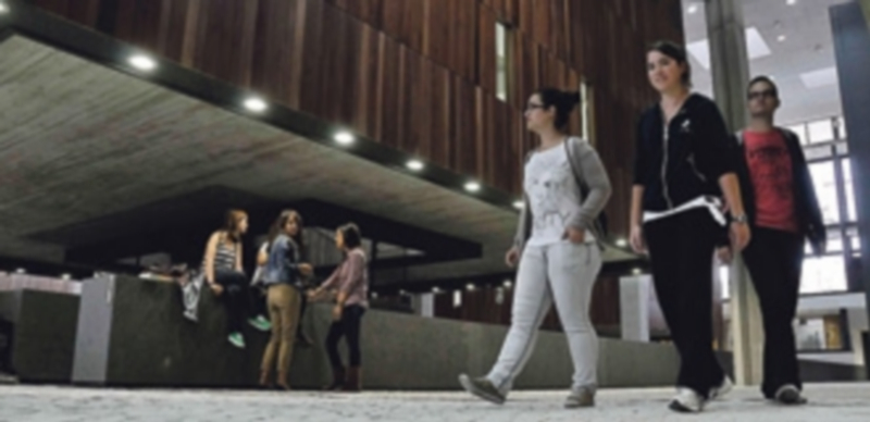 El alcalde recordó ayer que el Ayuntamiento colaboró económicamente con la UVA