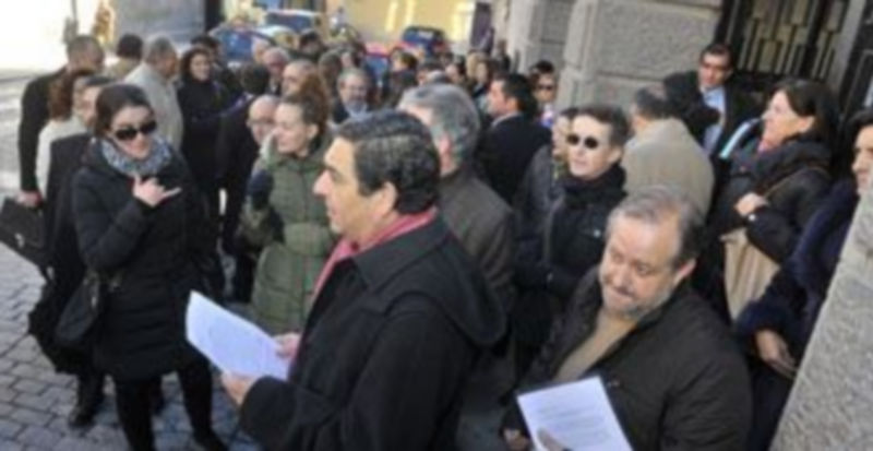 Los abogados protagonizaron esta concentración contra la ley de tasas el pasado 12 de noviembre. / Kamarero