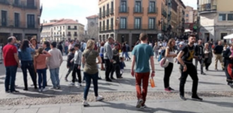 El censo poblacional de Segovia tiene este año 280 personas menos que en el ejercicio anterior. / TAMARA DE SANTOS