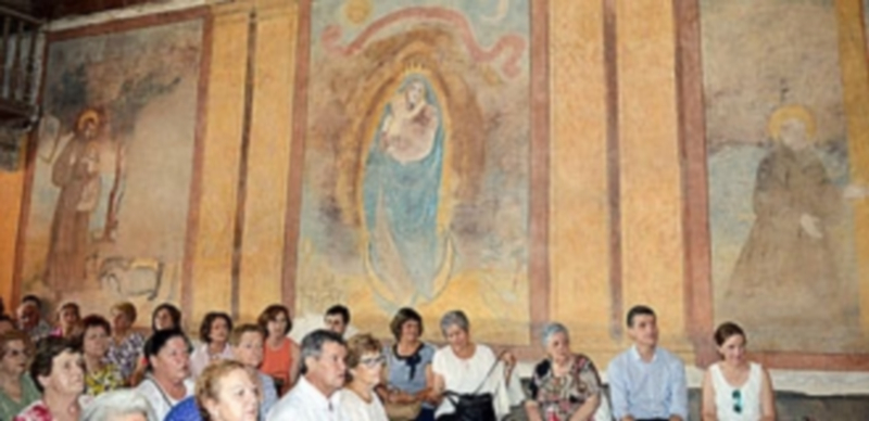 Las pinturas ya restauradas lucen un magnífico aspecto./TAMARA DE sANTOS