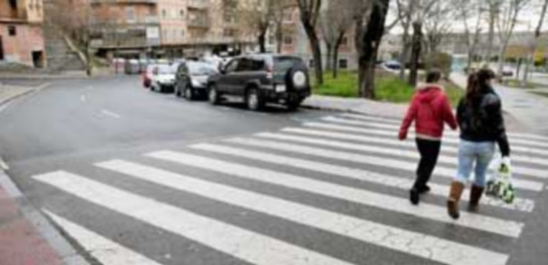 El Ayuntamiento hizo uso de una propiedad privada para abrir una salida por la calle Soldado Español hacia la avenida de Padre Claret. / Juan Martín