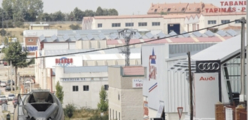 El Ayuntamiento busca flexibilizar el suelo industrial para que tenga un uso dotacional privado. / juan martín