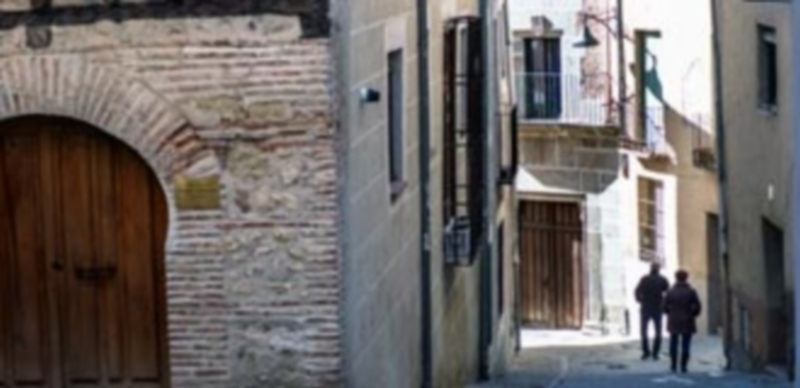 El nuevo vídeo promocional de Segovia hace un recorrido por los rincones más enigmáticos de la ciudad. / Kamarero