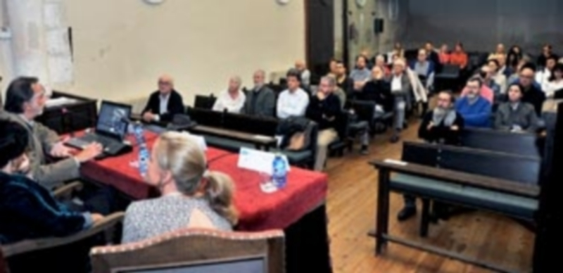 El Aula de San Quirce ha sido escenario de las conferencias de las II Jornadas Acueducto de Segovia que ha organizado el Ayuntamiento esta semana. / KAMARERO