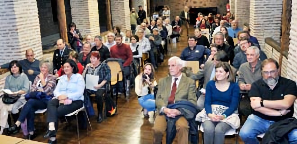 La inauguración de la asamblea estuvo respaldada por representantes políticos
