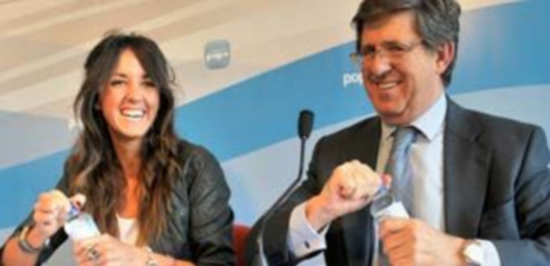 Raquel Fernández y Jesús Postigo