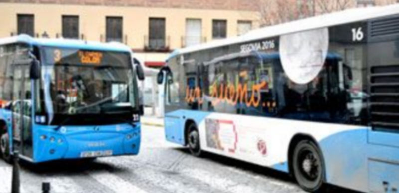La flota de autobuses está integrada por un total de 26 vehículos. /Kamarero