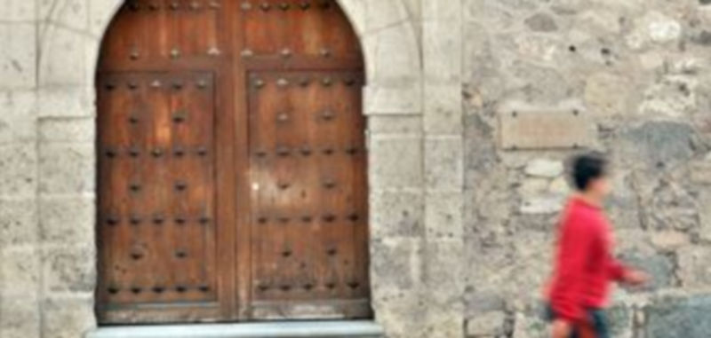 Fachada principal de la antigua sede de Proinserga