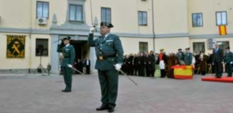 El teniente coronel juró ayer su cargo como responsable de la Comandancia de Segovia. / Kamarero