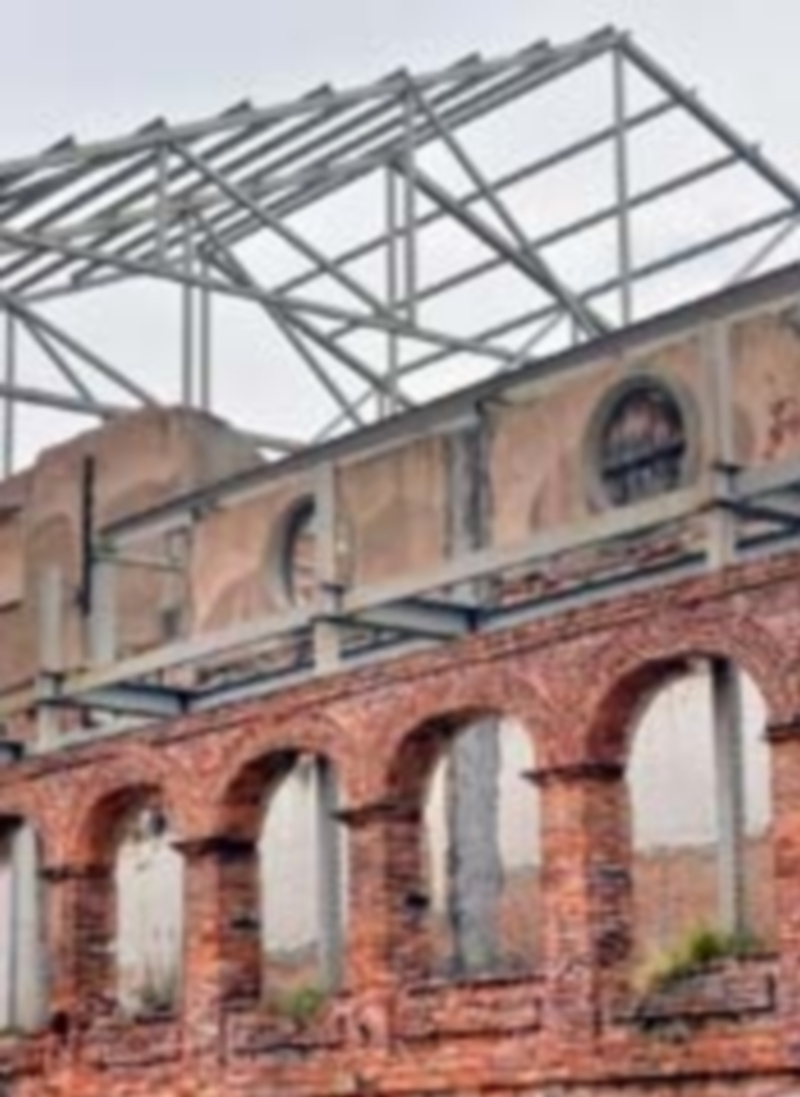 Una sentencia del TSCyL obliga a retirar las cerchas metálicas. / Kamarero