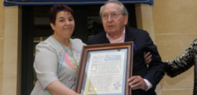 Gracias, Marciano 1 La alcaldesa