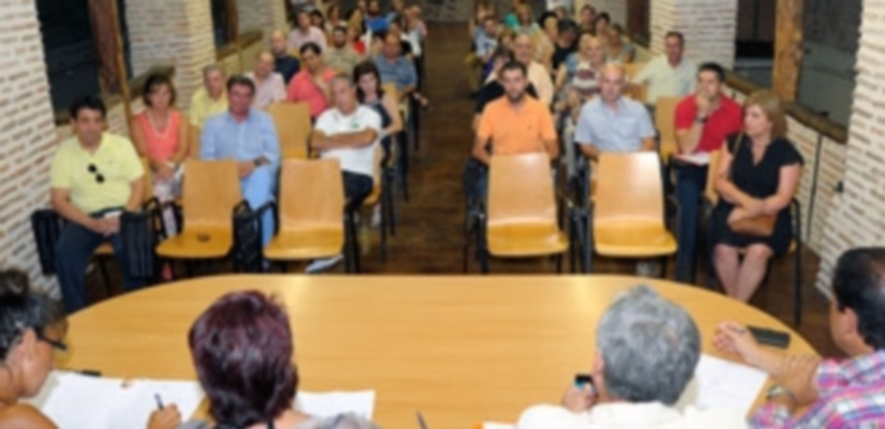 Ayuntamiento y comerciantes tratan de acercar posturas sobre la carga y descarga 1 Luquero