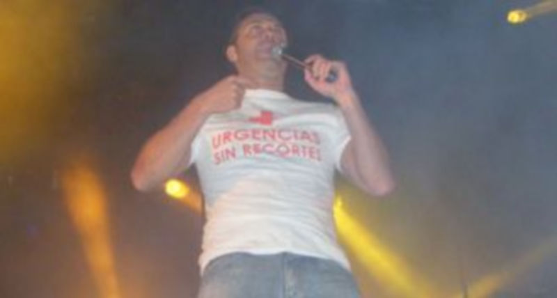 Concentración convocada por la Asociación de la Juventud de Boceguillas en defensa de la permanencia del servicio de guardias en horario de noche. / El Adelantado