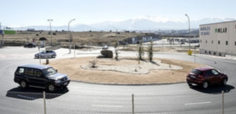 Esta rotonda de acceso