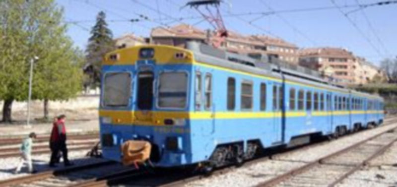 Imagen del antiguo tren turístico ‘Río Eresma’. / Alberto Benavente