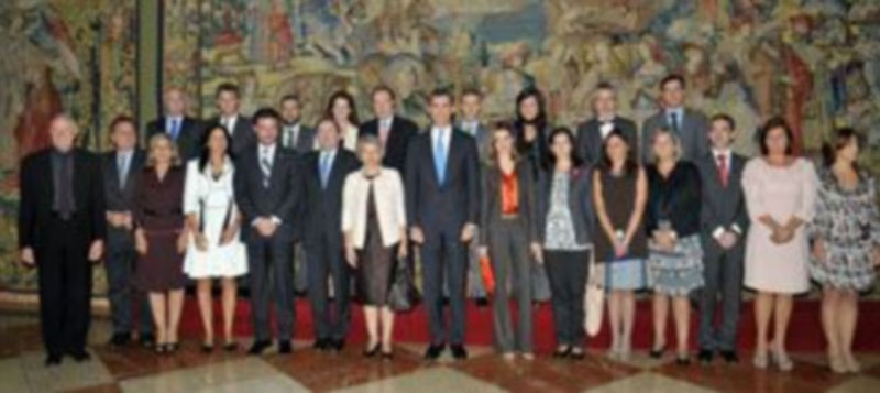 Audiencia especial para los más pequeños 1 Foto de familia de todos los participantes en el Encuentro de La Granja./ Juan Martín.