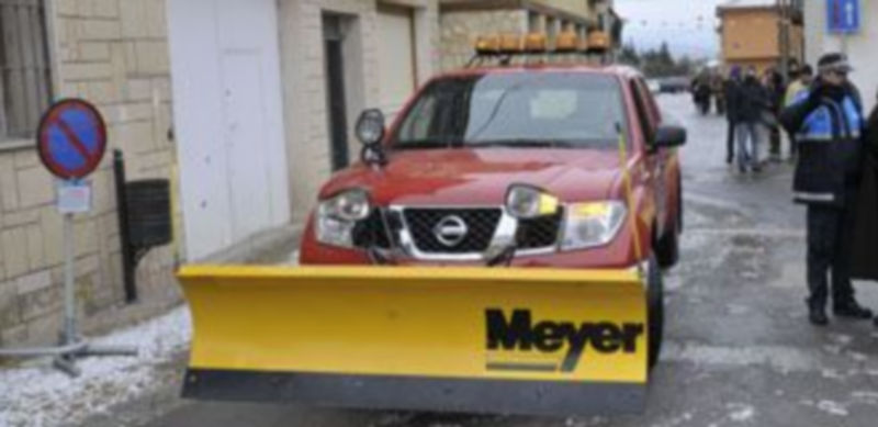 Uno de los vehículos pick-up que utiliza el servicio del parque de bomberos de Segovia. Se utiliza en zonas con dificultades de acceso para los camiones./ Juan Martín