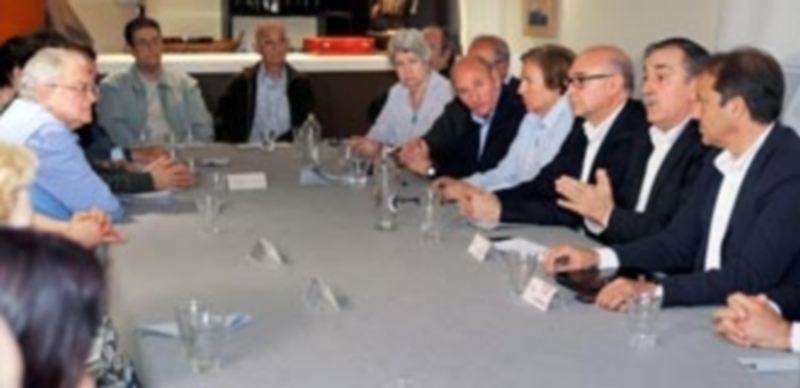 Valeriano Gómez explicó las propuestas socialistas en materia de pensiones en Segovia./ Kamarero