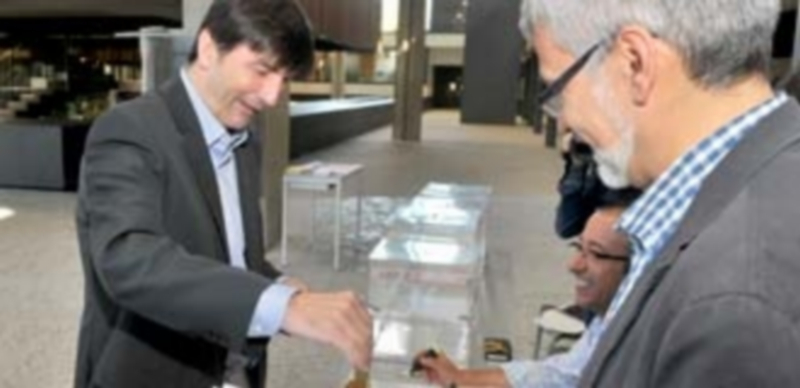 El decano del Campus María Zambrano y candidato a rector de la UVa