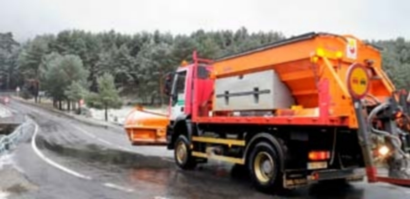 La Junta dispone en Segovia de 17 máquinas quitanieve