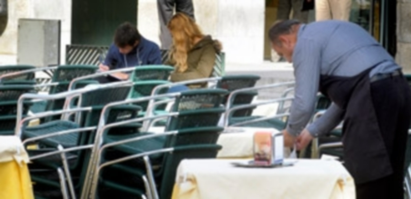 El sector Servicios es el que tiene más desempleados