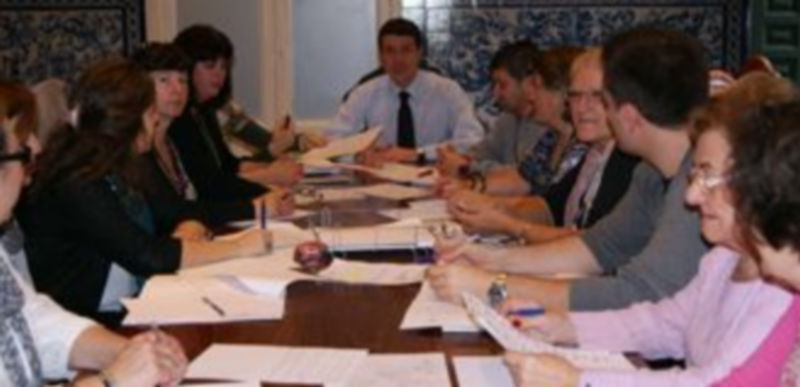 Los representantes del Consejo de la Mujer